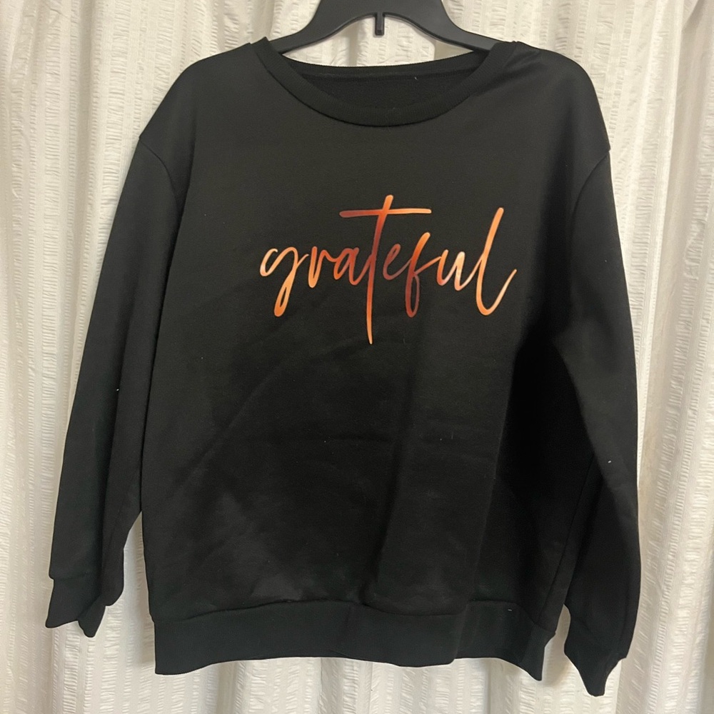 Black sweater size L